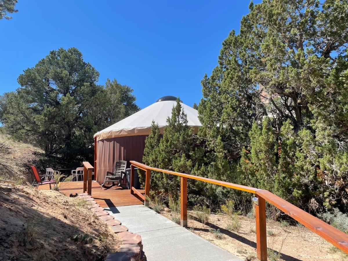 Escalante Yurts - Luxury Lodging Eksteriør billede