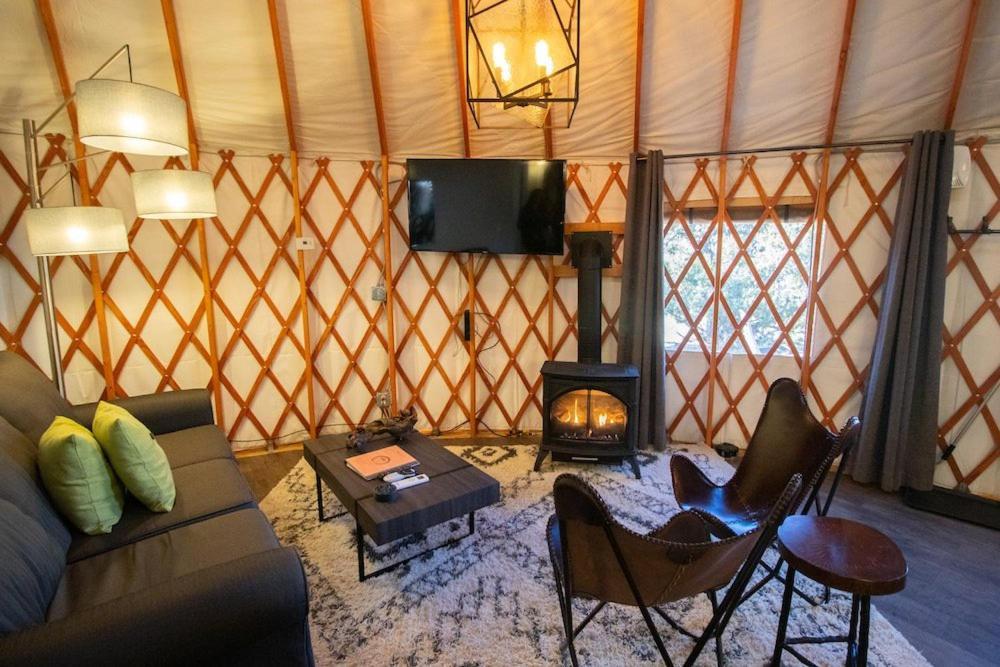 Escalante Yurts - Luxury Lodging Eksteriør billede