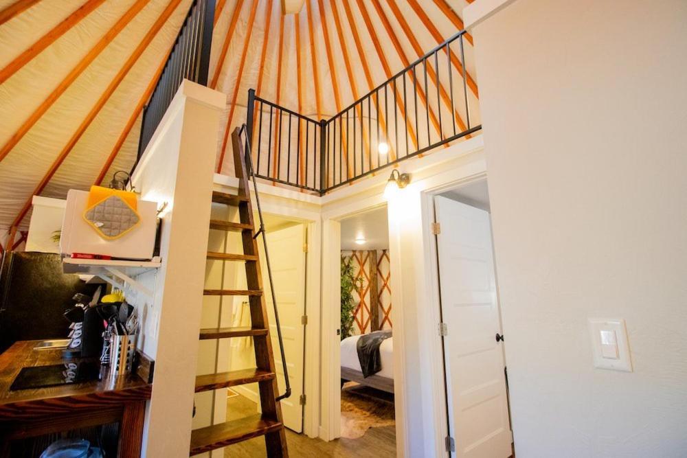 Escalante Yurts - Luxury Lodging Eksteriør billede